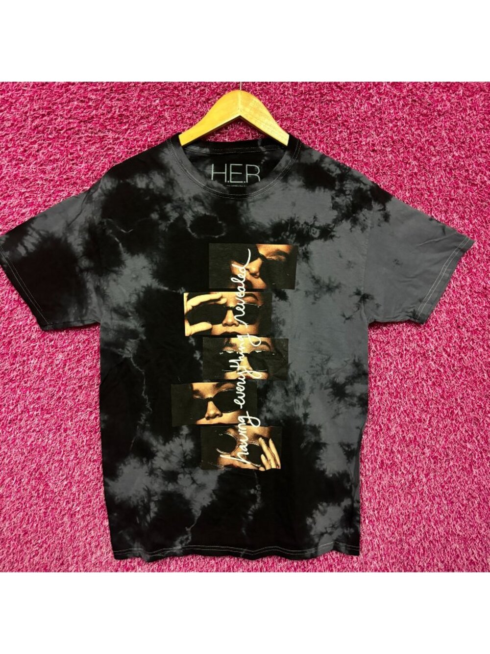 HER Having Everything Revealed Album Urban Pop Tie Dye M